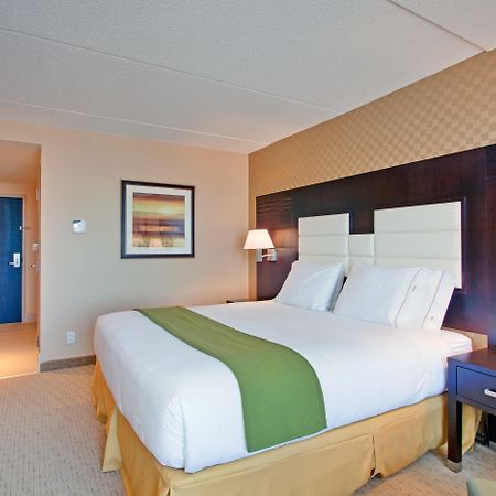 Holiday Inn Express Hotel & Suites Ottawa West-Nepean, An Ihg Hotel Cameră foto
